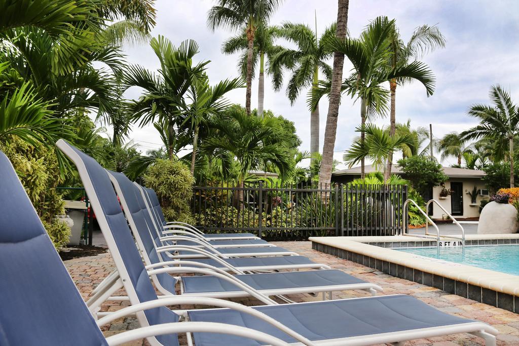 The Cabanas Guesthouse & Spa - Gay Resort Catering To Gay Men Oakland Park Kültér fotó