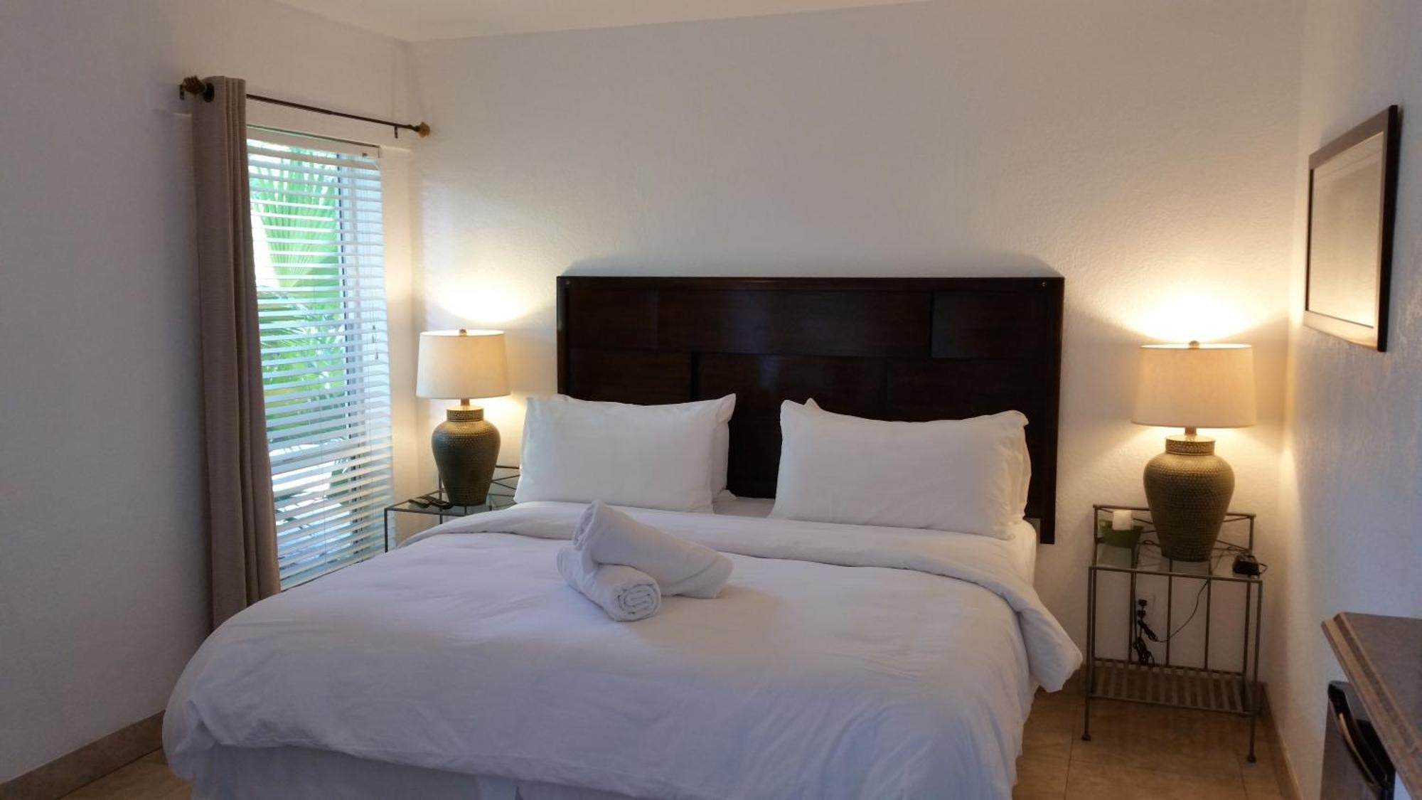 The Cabanas Guesthouse & Spa - Gay Resort Catering To Gay Men Oakland Park Szoba fotó