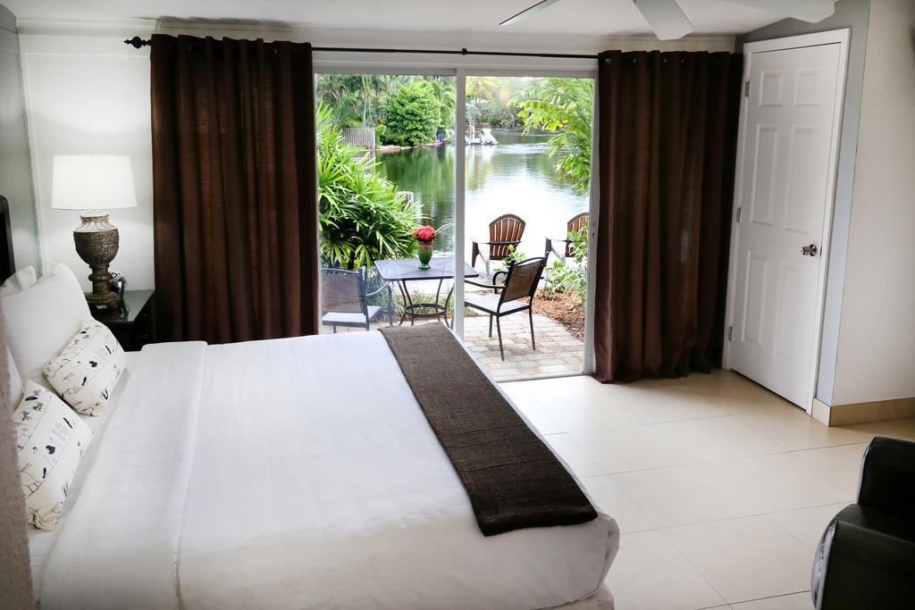 The Cabanas Guesthouse & Spa - Gay Resort Catering To Gay Men Oakland Park Szoba fotó