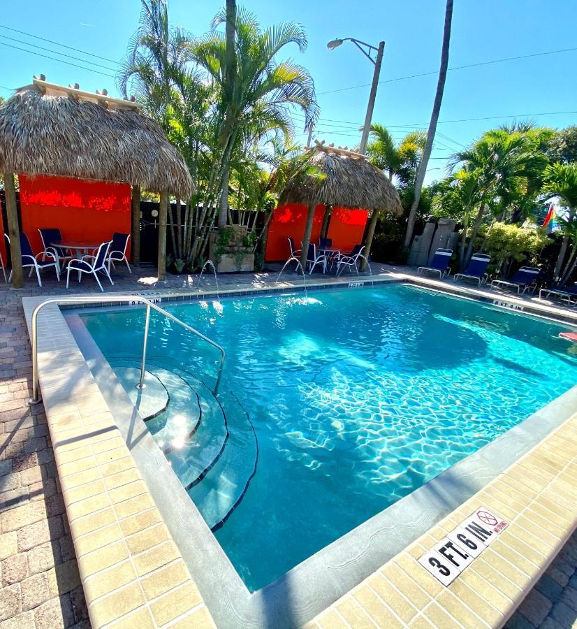 The Cabanas Guesthouse & Spa - Gay Resort Catering To Gay Men Oakland Park Kültér fotó